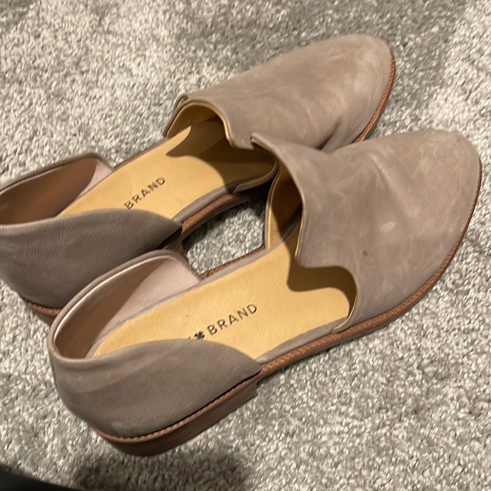 Ladies Lucky Brand Flat